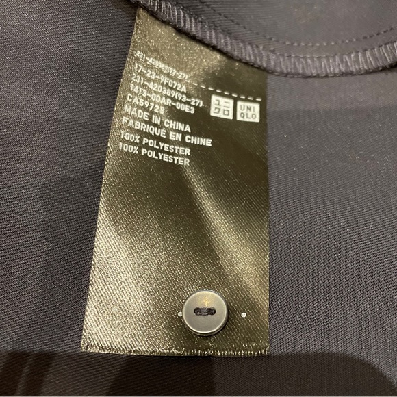 Clearance ๐ฏ Uniqlo Top - Picture 5 of 6